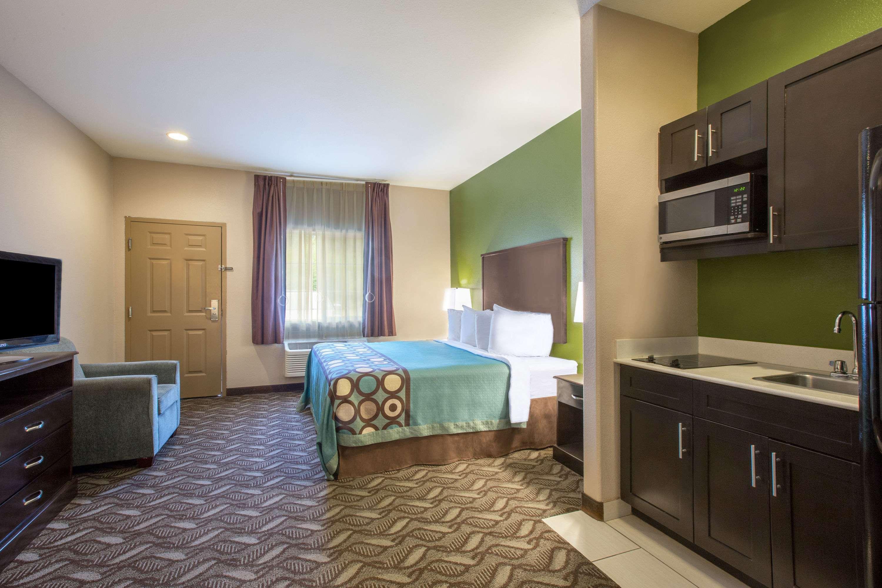 Hotel Super 8 By Wyndham Mansfield La Zewnętrze zdjęcie