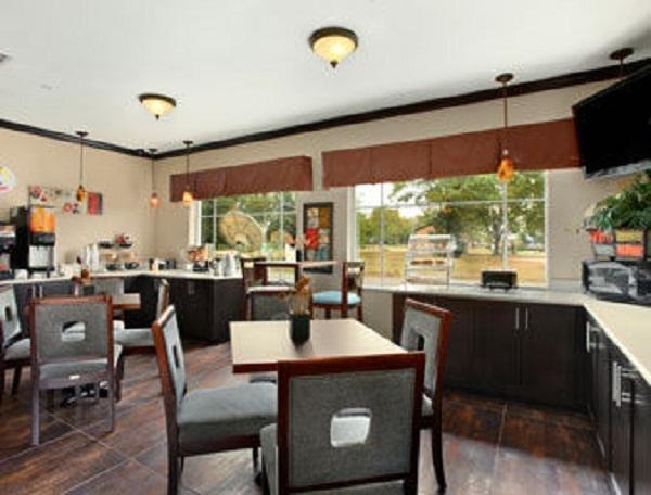Hotel Super 8 By Wyndham Mansfield La Restauracja zdjęcie